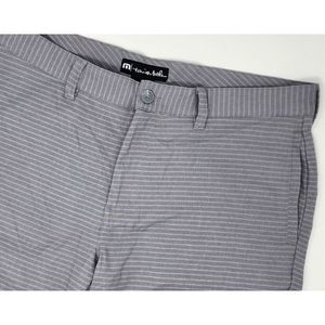 Travis Mathew Men's Shorts 36 Gray Striped Golf Chino Flat Front Performance EUC